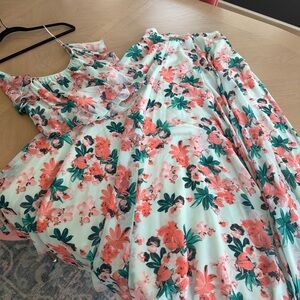 Lulu's Floral Maxi Dress in Coral and Green